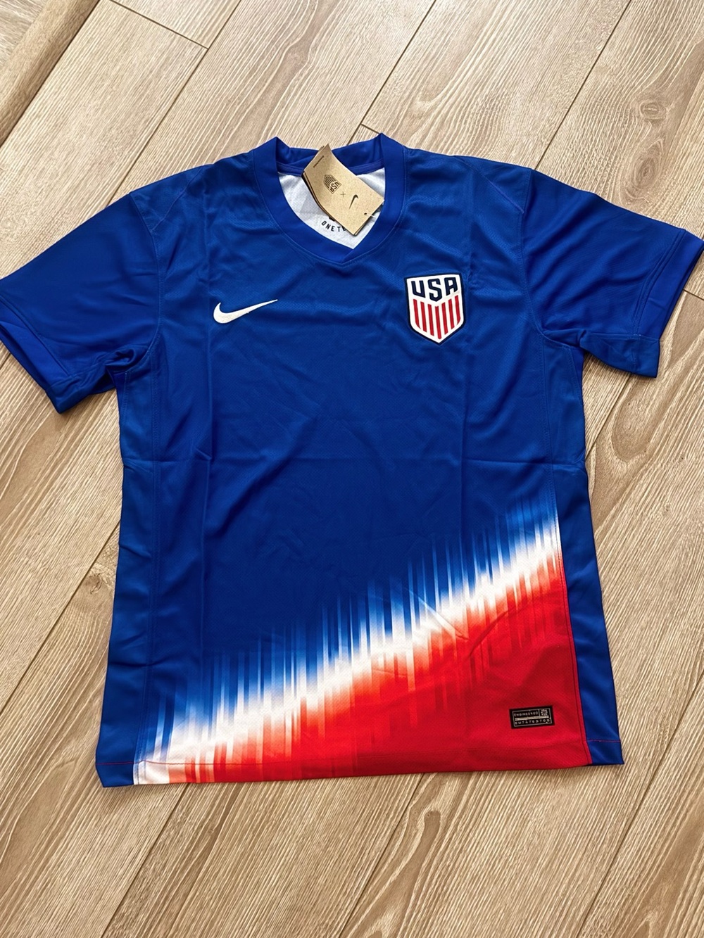 USA Soccer Jersey – New with Tags Size M